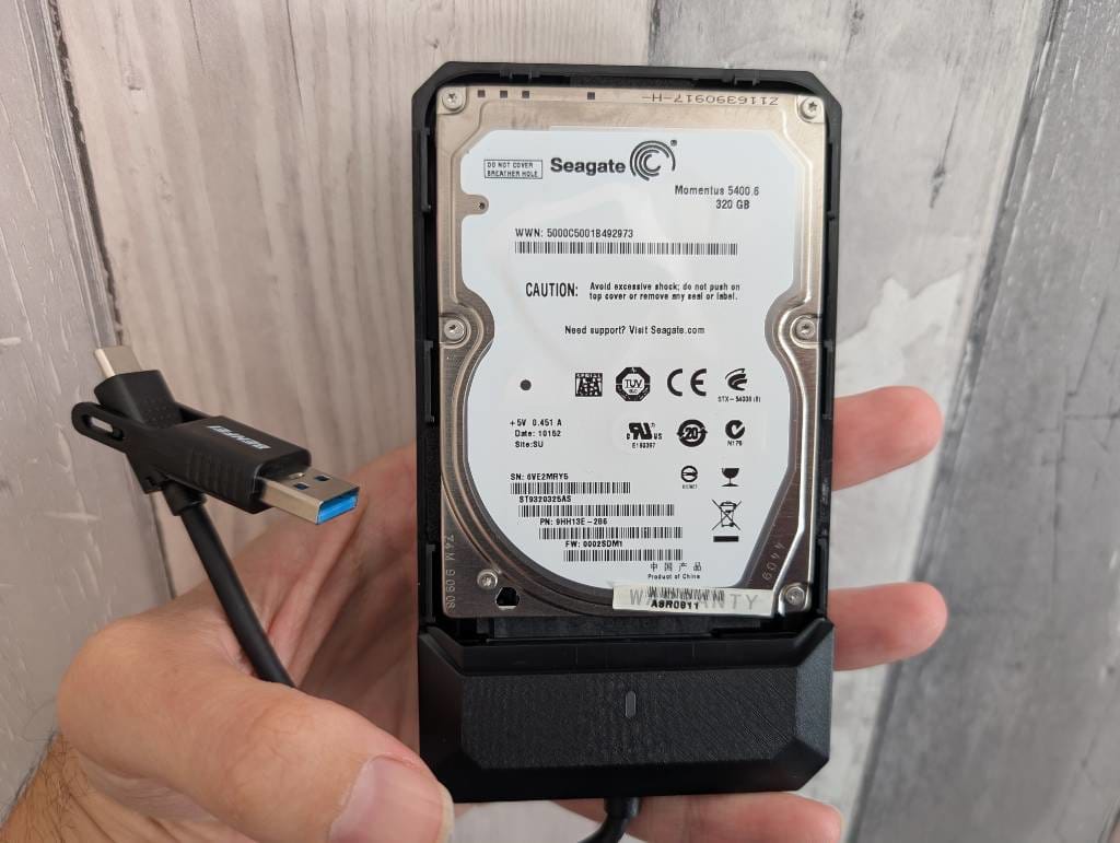 Plastic unit with a small hard disk in it.